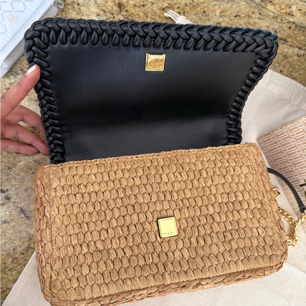 Tory Burch Tan and Black Shoulder Bag - Picture 4 of 9